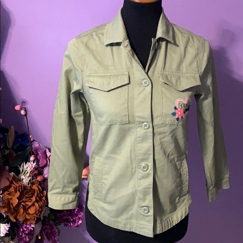 H&M girls casual Arizona button down. 9-10 Y